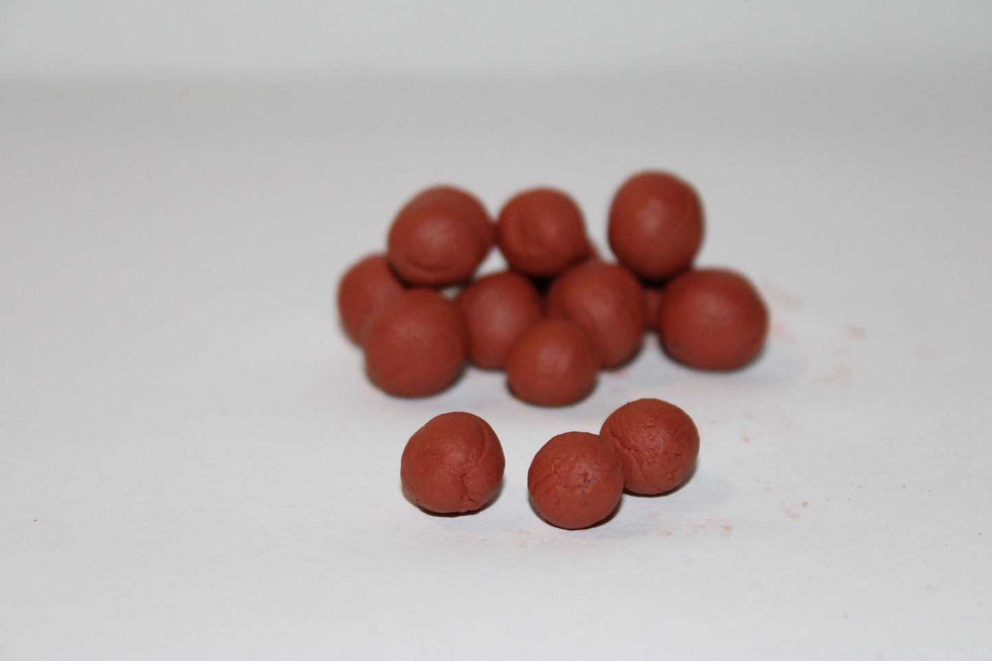 Red Clay Balls for Planted Aquarium| Iron Supplement | Planted Aquarium Supplement | Planted Tank  Fertilizer